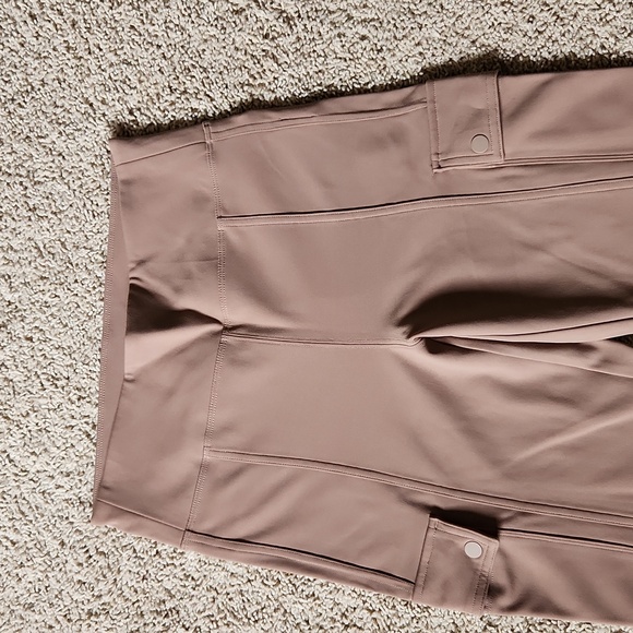 Athleta Delancey straight cargo pant. Size Small. - Picture 2 of 10